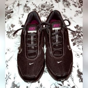 Vintage Nike Air Max Torch